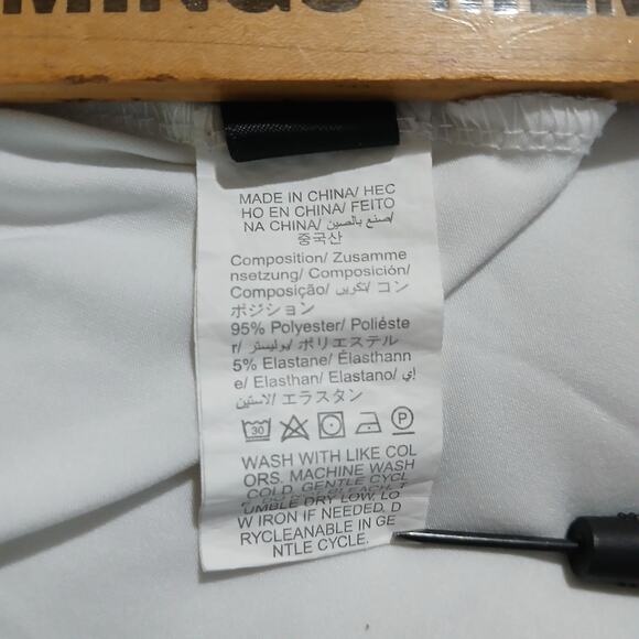 Shein Women's Medium Cream Long-Sleeved Fall-Themed Teeshirt Top - Picture 12 of 12